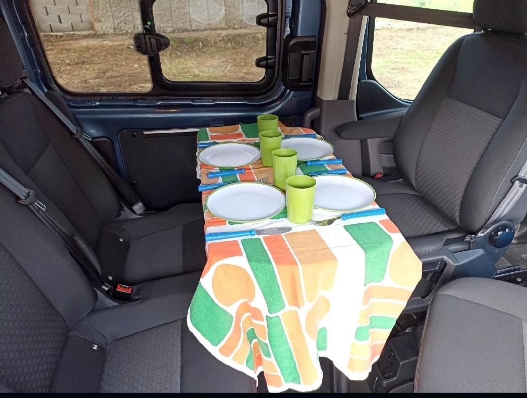 Ford Transit Custom Camper Hotel ปัลมาเดมายอร์กา ภายนอก รูปภาพ